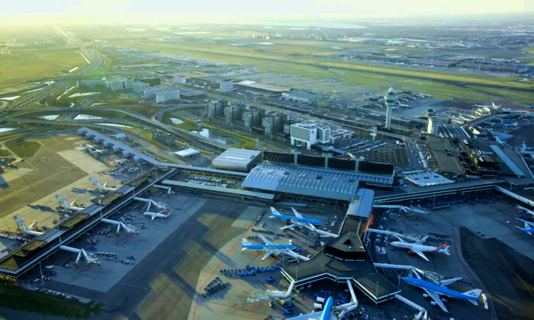 Amszterdam Schiphol repülőtér