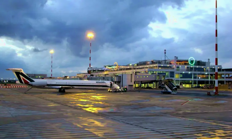 Bari Karol Wojtyła repülőtér